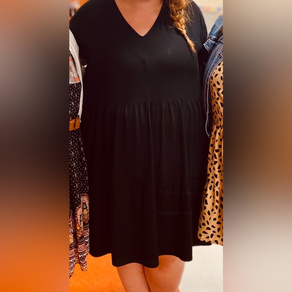 LB Casual Black Dress - Picture 2 of 3